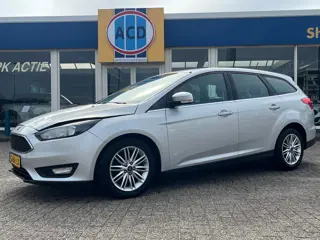 Ford Focus Wagon 1.0 Edition | Apk 12-2026 | Schade voorbumper & Motorkap |