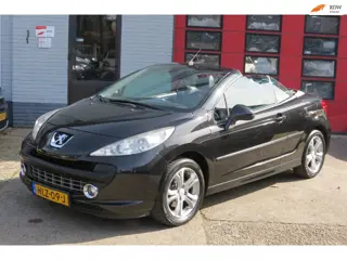 Peugeot 207 CC 1.6 VTi , LEDER , AIRCO , PDC