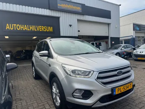 Ford Kuga 1.5 EcoBoost Titanium AUTOMAAT AWD