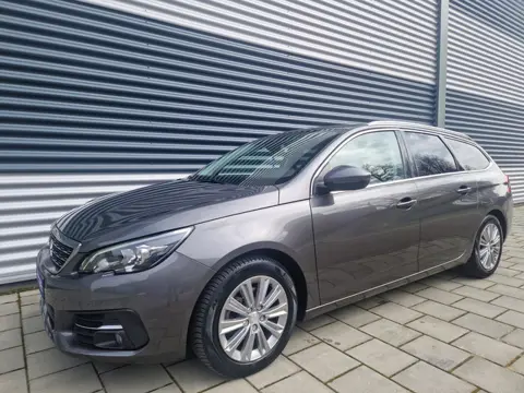 Peugeot 308 SW 1.2 PureTech Allure, Climatronic, PDC, Topstaat, NAP