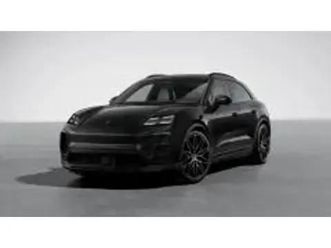 Porsche Macan 4