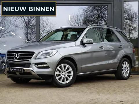 Mercedes-Benz M-klasse 350 Luchtvering Leder Camera 306pk Trekhaak