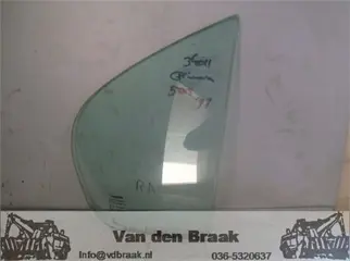 Nissan Primera 5drs 1996-2002 Rechts achter driehoekraam