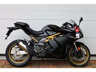 Yamaha YZF R125 TRMOTOR 125 GP-ONE [A1 A2] (bj 2025)