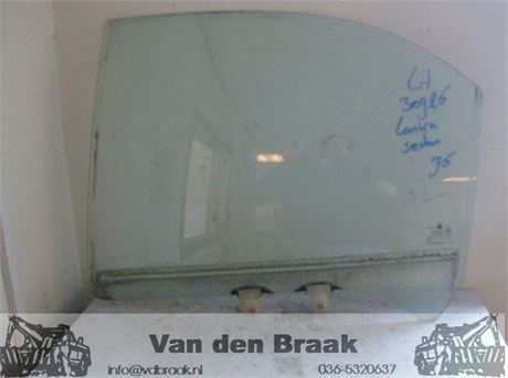 Hyundai Lantra Sedan 1995-2001 Poretierruit links achter