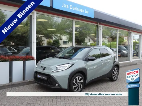 Toyota Aygo X 1.0 VVT-i MT Teamplayer - ACC | Camera | Stoelverw. | CarPlay | 17''