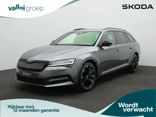 Skoda Superb 1.4 TSI iV 218 pk Sportline | Trekhaak | Geheugenstoelen | Navigatie Columbus | Adaptie