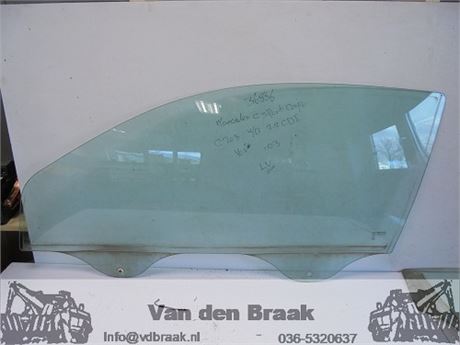 Mercedes Benz Sportcoupe C203 2001-2008 Portierruit links