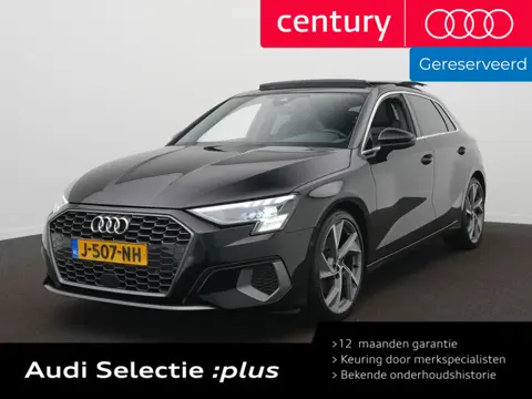 Audi A3 Sportback 35 TFSI 150Pk Automaat Edition One S-Line / Pano-Dak / Camera / Virtual