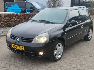 Renault Clio 1.2-16V Campus Nieuwe apk 14-05-2027