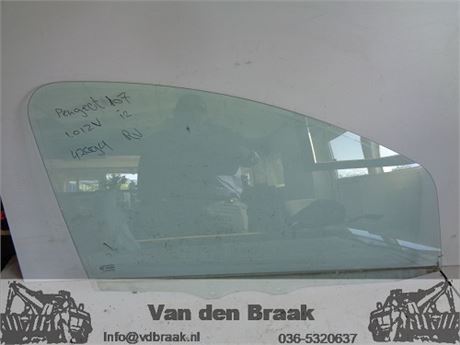 Peugeot 107 5 drs 2005-2014 Portierraam rechts voor