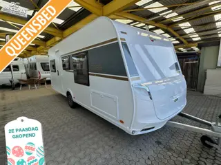 Bürstner B66 485 TS -QUEENS BED-  1600 KG