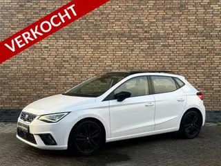 SEAT Ibiza 1.5 TSI EVO FR 150pk Pano Acc Led Cam Trekhaak Navi Climatr