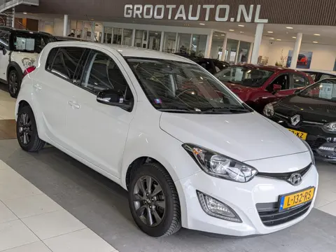 Hyundai i20 1.2i i-Motion Airco, Cruise Control, Stuurbekrachtiging