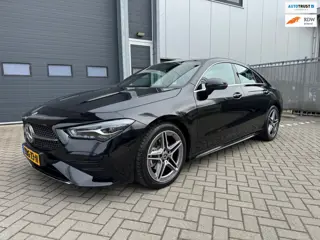 Mercedes-Benz CLA-klasse 180 AMG Line, Sfeerverlichting, MBUX, Stoelverwarming, LED, etc.