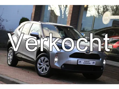 Toyota Yaris Cross 1.5 Hybrid Active Navi Carplay Camera ACC