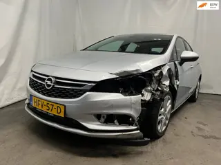 Opel ASTRA 1.6 CDTI Business+ SCHADEAUTO!!