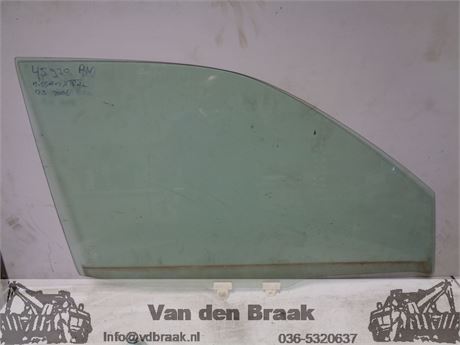 Nissan X-Trail 2001-2007 Portierraam rechts voor