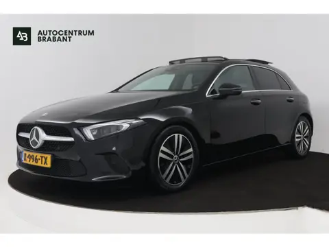Mercedes-Benz A-klasse 180 Business Solution Luxury (PANORAMADAK, STOELVERWARMING, SFEERVERLICHTING,