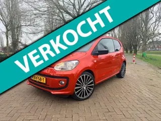 Volkswagen Up! 1.0 groove up! | Sportpakk. | Vol opties! | 1e eigenaar