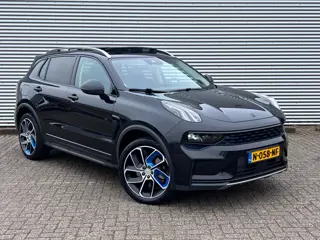 Lynk & Co 01 1.5 BLACK | PANO | NAVI | CAMERA | CARPLAY | INRUIL MOGELIJK