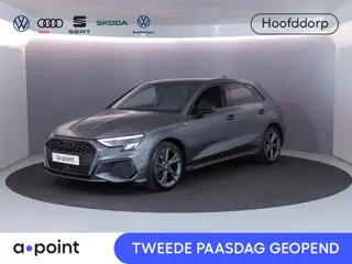 Audi Q3 45 TFSI e S edition 245pk | Parkeercamera | Navigatie| 20 inch Lichtmetalen velgen | 3 spaak