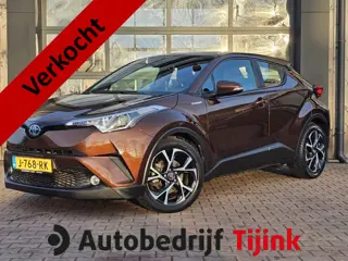 Toyota C-HR 1.8 Hybrid Dynamic | Automaat | ACC | Trekhaak | Stoelverwarming | Camera |