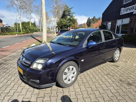 Opel Vectra GTS 1.8-16V Nieuwe APK