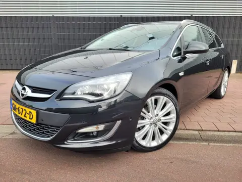 Opel Astra Sports Tourer 1.6 Turbo Sport + Leer, Trekhaak