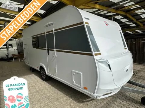 Bürstner B66 480 TK STAPELBED  1600 KG