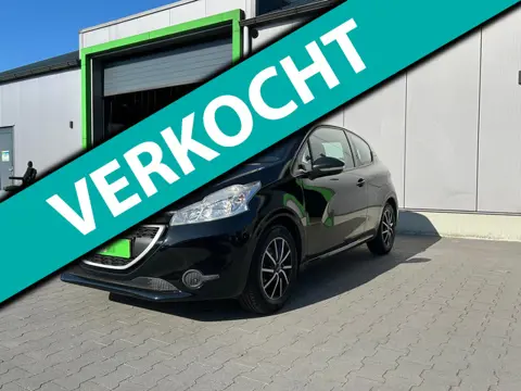 Peugeot 208 1.0 VTi Access LM velgen Airco Cruise Control Goed onderhouden en Nieuwe APK!