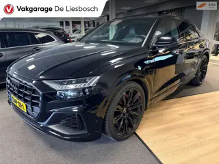 Audi Q8 60 TFSI e quattro Pro Line S Competition 489pk / Panoramadak / luchtvering / head-up / 360 c