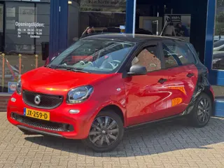 Smart Forfour 1.0 Pure 5 deurs two tone! NL AUTO NAP! Airco l Cruise l LED l MTF-stuur l Elek pakket