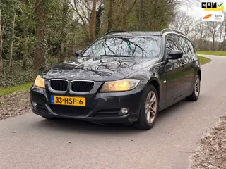 BMW 3-serie Touring 316i Business Line | Cruise + Navi |