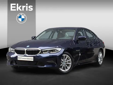 BMW 3-serie 330e xDrive | High Executive | Sportstoelen | Verwarmbare Voorstoelen | Hi-Fi | Adaptive