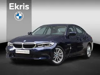 BMW 3-serie 330e xDrive | High Executive | Sportstoelen | Verwarmbare Voorstoelen | Hi-Fi | Adaptive