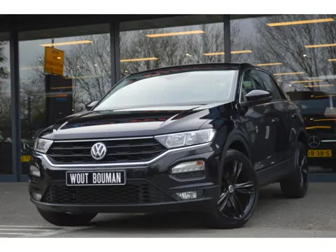 Volkswagen T-Roc 1.5 TSI Style Navi Airco Pdc (bj 2018)