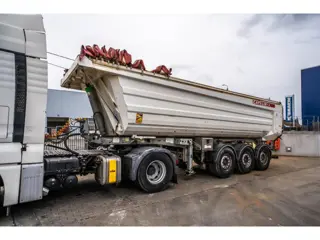 Tecnokar TECNOKAR T3P -HARDOX 26m3+BACHE (bj 2017)