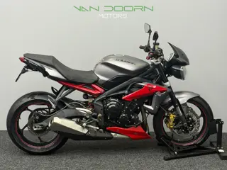 Triumph Street Triple R | 675 | 2014 | 51DKM | RIJKLAAR!!