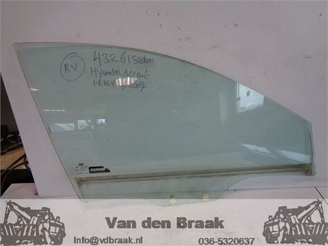 Hyundai Accent 4 drs 2006-2009 Portierraam rechts voor