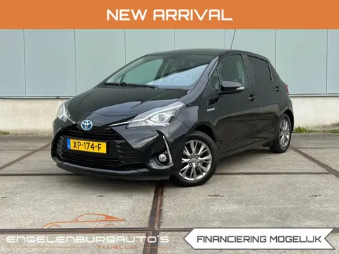 Toyota Yaris 1.5 Hybrid Dynamic automaat, NAP, Camera! led!