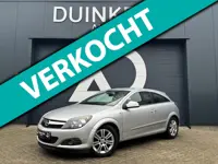 Opel Astra GTC 1.6 Cosmo | Airco | Leer | Stoelverwarming | NAV | Parkeersensoren | Trekhaak