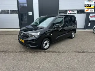 Opel Combo 1.5D L1H1 airco lease199 per maand