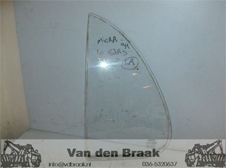 Nissan Micra 5 deurs 1992-1998 Scheerraam links achter