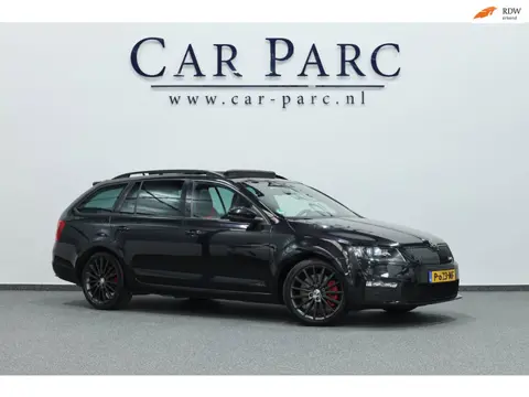 Skoda Octavia Combi 2.0 TSI RS 220+PK LED/PANO/HALF LEDER+S.VERWARMING/LMV/CAM/CRUISE/ECC/12 MND GAR