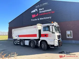 Wierda Voertuig Techniek TGS 42.460 8x2-6BL met 23,5m3 geisoleerde kipper en doorlaadklep. BS1979