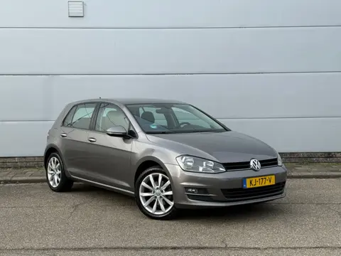 Volkswagen Golf 1.6 TDI 81KW 5D (bj 2016) DSG|CAMERA|MASSAGE|LED