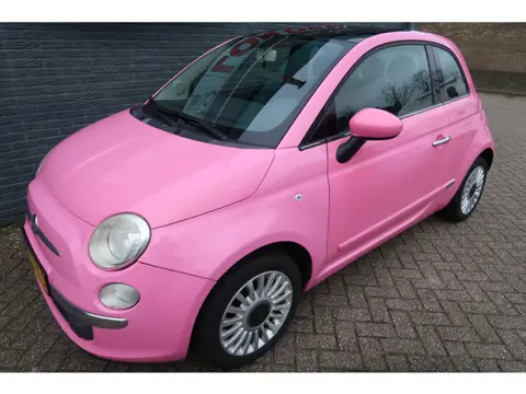 Fiat 500 1.2 Rosa Exclusieve kleur (bj 2010, automaat)