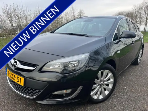 Opel Astra Sports Tourer 1.4 Turbo Cosmo (bj 2014)