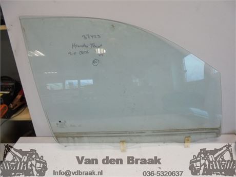 Hyundai Trajet 2004-2008 Portierruit rechts voor